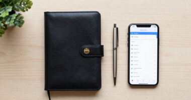 How to Choose Financial Planning Notebooks
